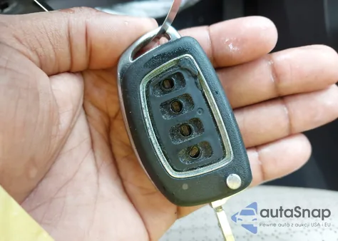 2013 Hyundai Santa Fe Gls from USA, damaged, VIN KM8SNDHF2DU013384